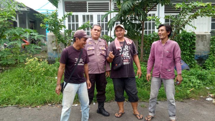 Menjaga Sinergitas dengan masyarakat, Polsek Kresek lakukan Patroli Mobile dan Dialogis