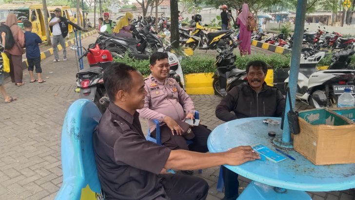 Guna menciptakan rasa aman personil polsek Rajeg melaksanakan pemantauan obyek wisata kolam renang Funpark kel Sukatani