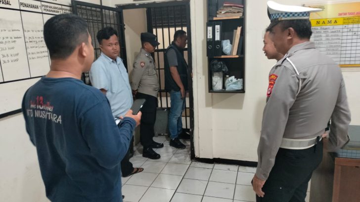 Pawas Polsek Pasar Kemis dan Piket Fungsi Cek Tahanan