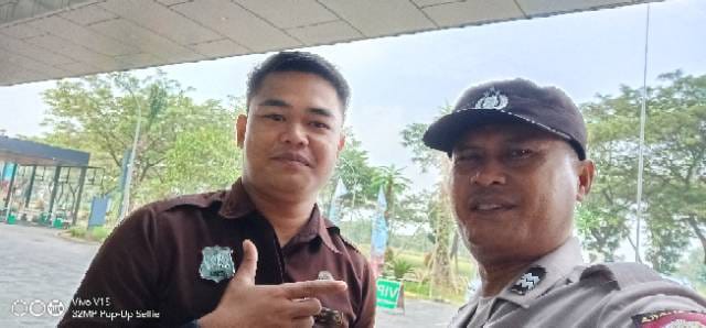 Aiptu Dhermawan Laksanakan Sambang DDS Ke Masyarakat Dalam Rangka Patroli Rutin