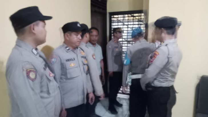 Antisipasi hal tdk diinginkan Pawas bersama piket fungsi melaksanakan kontrol tahanan.