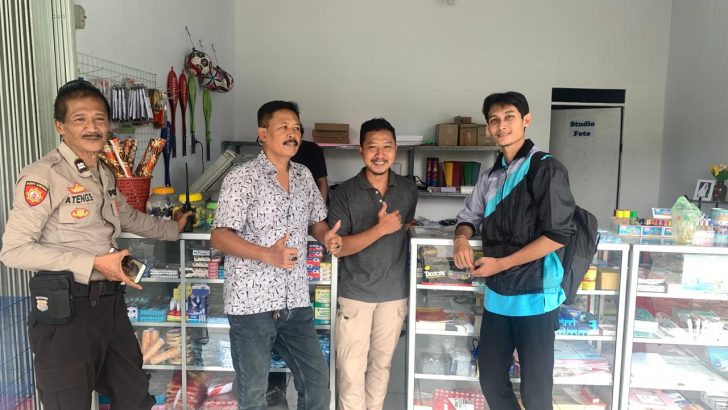 Menjaga Sinergitas dengan masyarakat, Polsek Kresek lakukan Patroli Mobile dan Dialogis