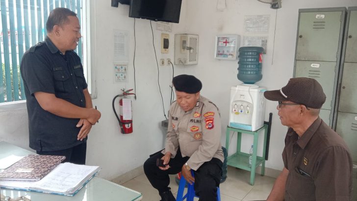Panit Pam Waster dan Personil Sat Pamobvit Polresta Tangerang melaksanakan patroli ke PT.Menara Cipta di Kawasan Industri Cikupa Mas