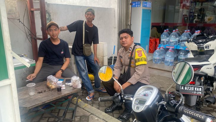 Sambang dengan warga binaan di desa tanjakan