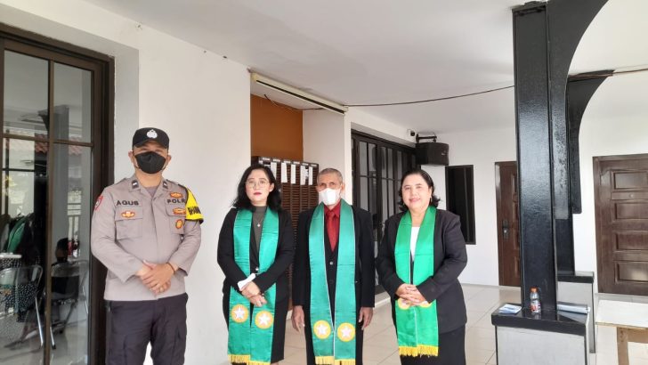 Wujudkan Ibadah Yang Kondusif, Bhabinkamtibmas Melaksanakan Pam Gereja