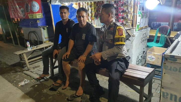 Pastikan wilayah aman dan upaya pencegahan Guantibmas di Wilayah, Polsek Kresek lakukan giat Patroli Sambang Warga