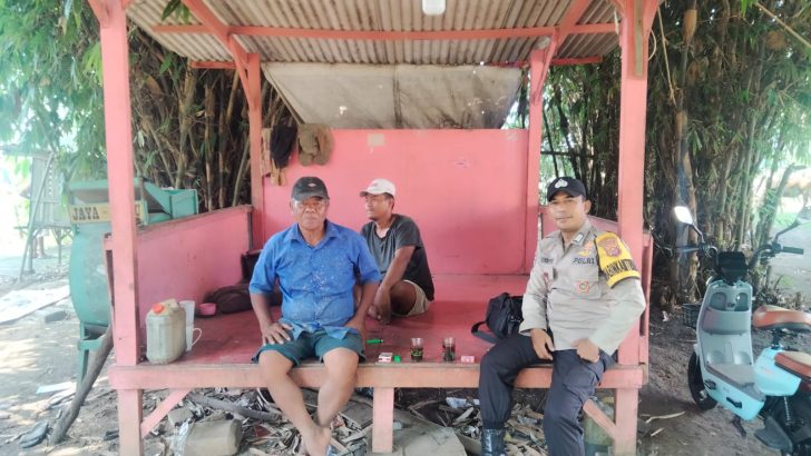 Ajak Warga “Yuk Ngopi Wae”,Cara Pendekatan Bripka Rio Sumboyo Berikan Imbauan Kepada Masyarakat