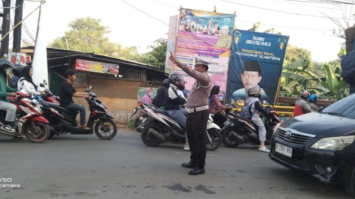 Kanit Lantas Polsek Pasar Kemis Polresta Tangerang Laksanakan Protap Gatur Lalin Pagi