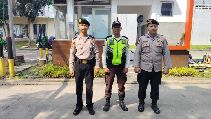 Personil Sat Pamobvit Polresta Tangerang melaksanakan kegiatan Patroli ke Kawasan Pergudangan Bizlink kec.cikupa kab.Tangerang