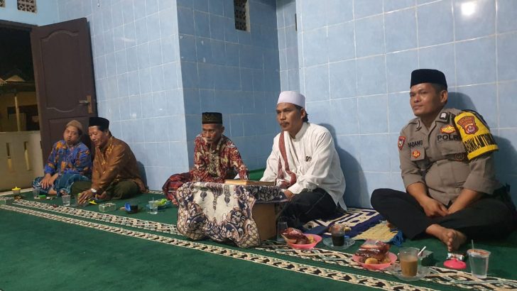 Anggota Polsek Kresek aktiv kunjungi Tokoh Agama dalam rangka giat rukun Ulama Umaro