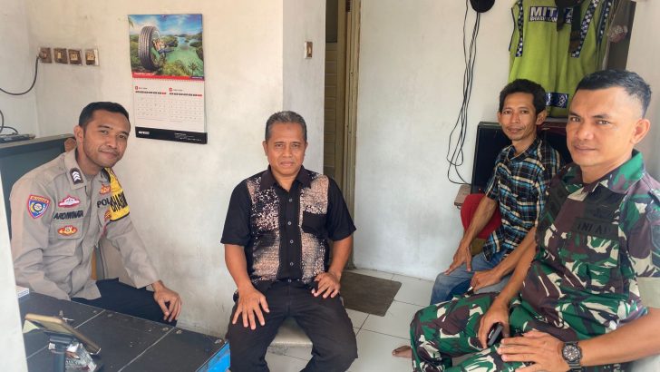 Bhabinkamtibmas Sambang Warga Bersama Babinsa