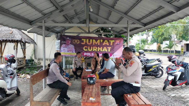 Tampung Keluhan Masyarakat Polsek Mauk Polresta Tangerang Gelar Jumat Curhat Dengarkan Keluhan Masyarakat