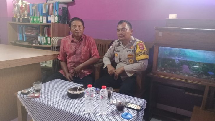 Bhabinkamtibmas Sambang dan Dialogis Dengan Kepala Sekolah Mitra Permata