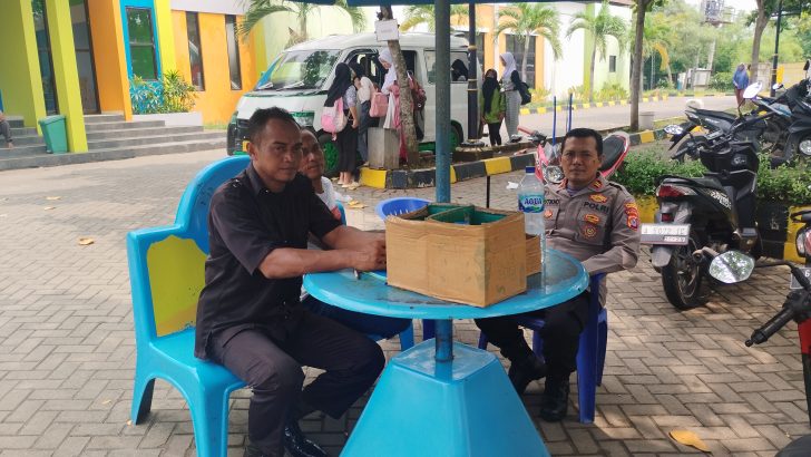 Kanit Patroli bersama piket fungsi, patroli antisipasi gangguan kamtibmas di funpark Sukatani.