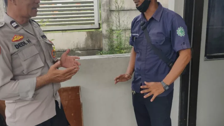 Bhabinkamtibmas Desa Tobat Kecamatan Balaraja Polsek Balaraja Polresta Tangerang giat Sambang Warga Binaan.