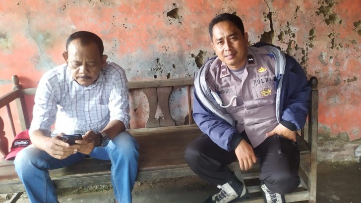 Pastikan wilayah aman dan upaya pencegahan Guantibmas di Wilayah, Polsek Kresek lakukan giat Patroli Sambang Warga