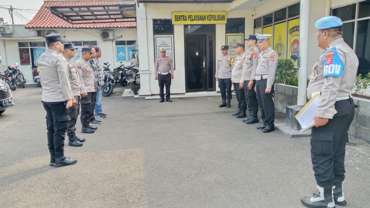 Serah Terima Tugas Jaga Polsek Pasar Kemis di Pimpin Pawas