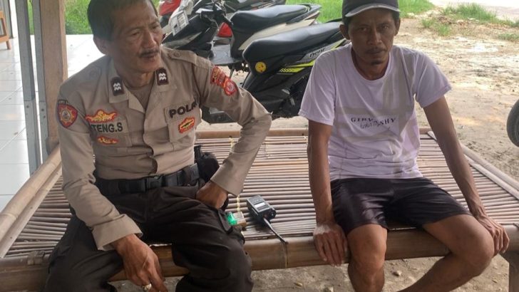 Gencarkan program Polisi RW, Anggota Polsek Kresek kunjungi warga di Desa.