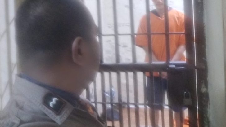 Cek kondisi Tahanan Kspkt Polsek Cisoka Melaksanakan Pengecekan terhdap Tahanan