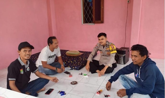 Kegiatan Polisi RW di Laksanakan Anggota Polsek Cisoka