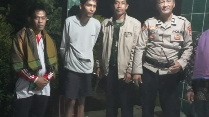 Patroli mobile malam hari sangat evektif mengantisipasi terjadinya Gangguan Kamtibmas di Malam Hari.