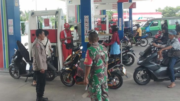 Pastikan lokasi objek vital di wilayah aman, Polsek Kresek lakukan Patroli Mobile di SPBU