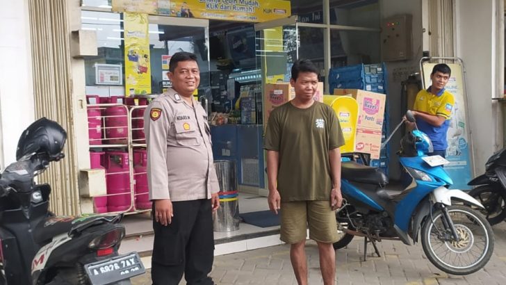 Anggota Polsek Kresek lakukan Patroli Mobile dan Dialogis di Wilayah Hukum Polsek Kresek