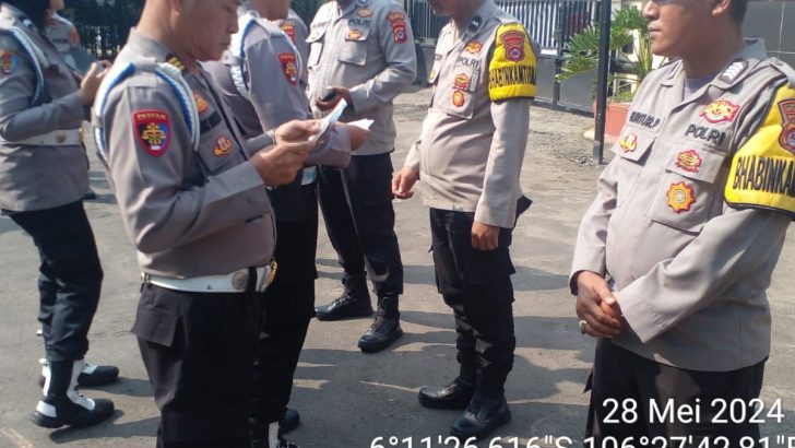 Kabid Propam Polda Banten Cek Personil Polsek Balaraja.