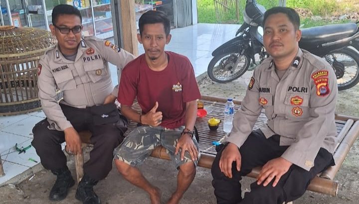 Demi menjaga Harkamtibmas, Polsek Kresek lakukan Patroli Mobile dan Dialogis di wilayah Hukum Polsek Kresek