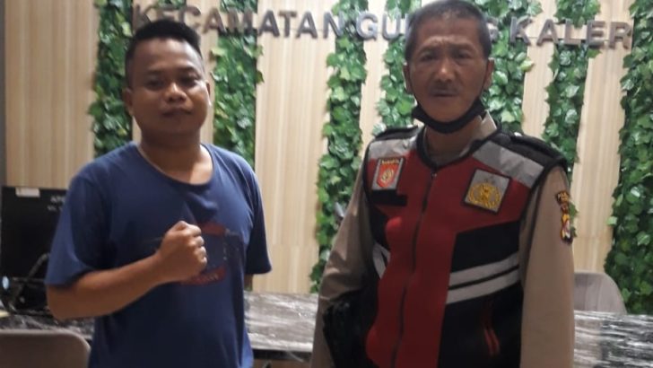 Patroli Sambang merupakan salah satu upaya menjalin Sinergitas dengan Aparatur Kecamatan