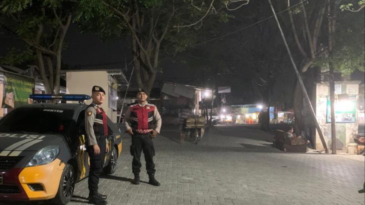 Operasi Cipta Kondisi oleh Anggota Samapta Polresta Tangerang dilaksanakan di sekitaran Perumahan Telaga Bestari dipimpin Pawas.
