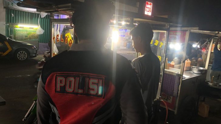 Di sekitaran Suvarna Sutera Anggota Sat Samapta Polresta Tangerang melaksanakan Operasi Cipta Kondisi dipimpin pawas.