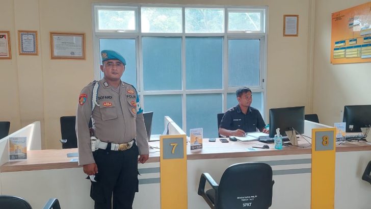 PENGECEKAN PETUGAS SPKT POLRESTA TANGERANG OLEH PIKET SIPROPAM POLRESTA TANGERANG