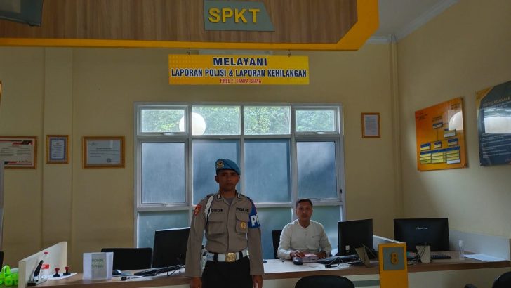 PENGECEKAN PETUGAS SPKT POLRESTA TANGERANG OLEH PIKET SIPROPAM POLRESTA TANGERANG