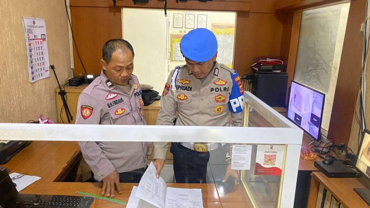 PENGECEKAN KESIAPSIAGAAN POLSEK CIKUPA OLEH SIPROPAM POLRESTA TANGERANG