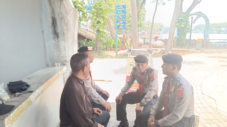 Personil  Sat Pamobvit Polresta Tangerang melaksanakan kegiatan Patroli Objek Wisata Edukasi Word Of Wonder