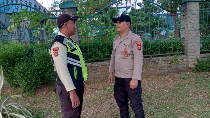 Pamobvit Polresta Tangerang melaksanakan patroli mobile di jalan Bhumimas Raya Kawasan Industri Cikupa Mas.