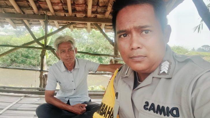 Gencarkan program Polisi RW, Bripka Dimas H kunjungi warga di Desa.