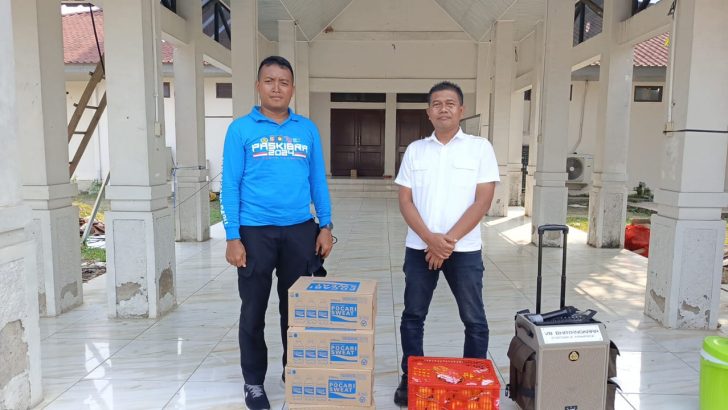 Kasat Reskrim memberikan dukungan kepada pasukan pengibar bendera