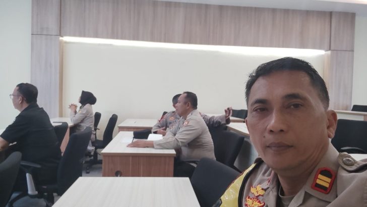 iptu joko melaksanakan zoom
