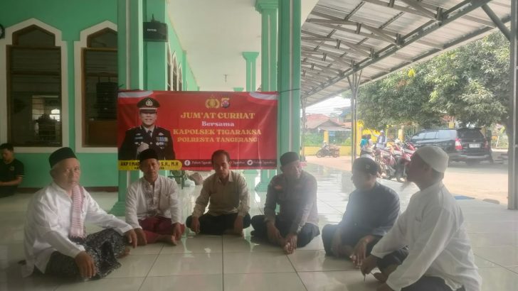 Kanit Binmas Polsek Tigaraksa gelar Jumat Curhat.