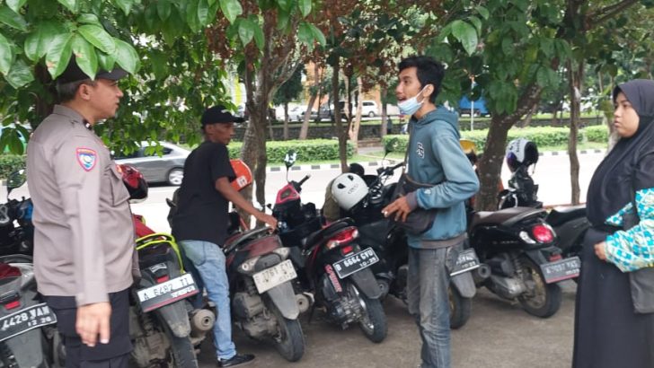 Aipda Ansori Himbauan Waspada Curamor Kepada Masyarakat di Wilayah Dinas Kependudukan dan Pencatatan Sipil Kab. Tangerang