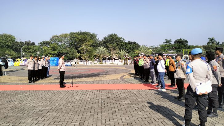 Anggota Sat Intelkam Polresta Tangerang melaksanakan Apel Pengamanan Kegiatan deklarasi DPC BPPKB Banten Kab.Tangerang periode 2021-2026 disertai pelantikan seluruh DPAC BPPKB Banten Se-Kab.Tangerang