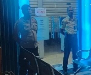 Mengantisipasi terjadinya Gangguan Kamtibmas di Malam Hari, Bripka Dwi lakukan Patroli mobile