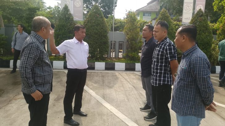 **KBO Sat Reskrim Lakukan Pengawasan Melekat terhadap Anggota Terkait Disiplin dan SOP**