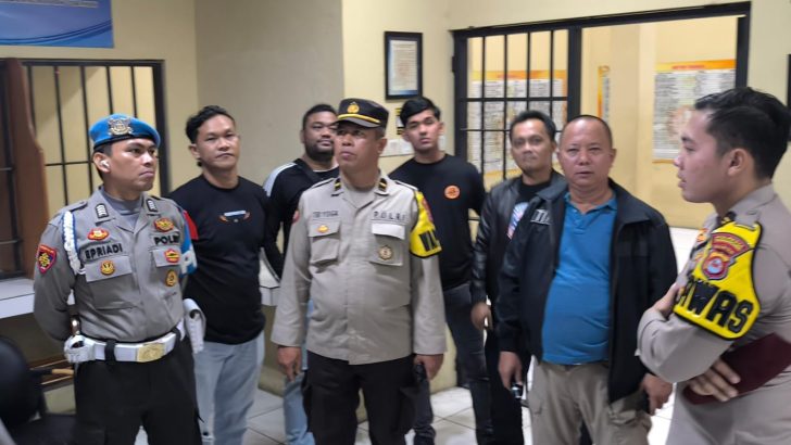 Kanit Resmob Dampingi Pawas dan Kasat Tahti dalam Pengecekan Tahanan di Polresta Tangerang