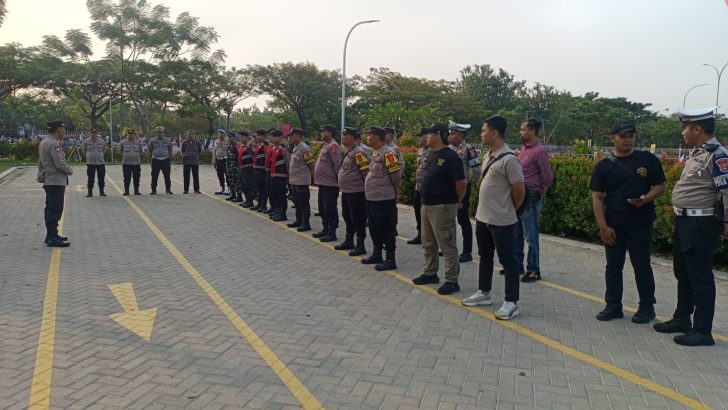 **Anggota Sat Reskrim Polresta Tangerang Terlibat dalam Pengamanan Gebyar Jalan Sehat Peringatan Hari Kesaktian Pancasila**