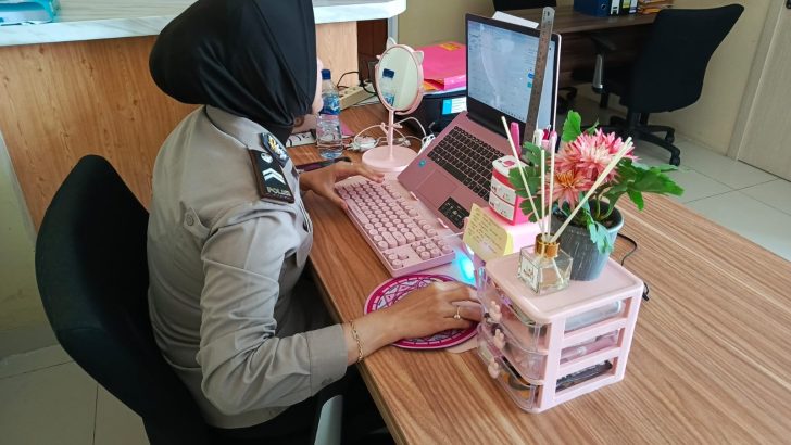briptu desi membuat laporan abk