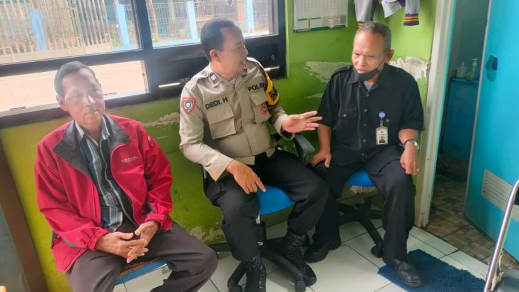 Kegiatan sambang bersama bhabinkamtibmas Polsek Balaraja untuk Jaga Kamtibmas