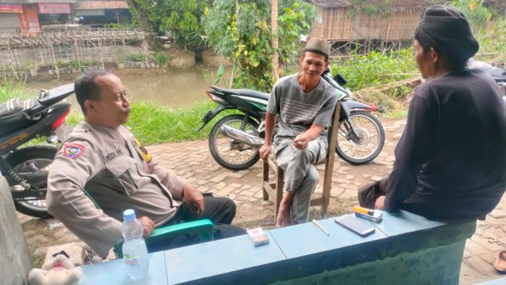 Bhabinkamtibmas Polsek Balaraja Polresta Tangerang,Aiptu.Dedi.H memberikaan himbauan dan pesan-pesan kamtibmas kepada warga Binaan, tentang pilkada aman, damai dan sejuk yang mana pada minggu depan di mulainya pendaftaran calon pilgub dan pilbup